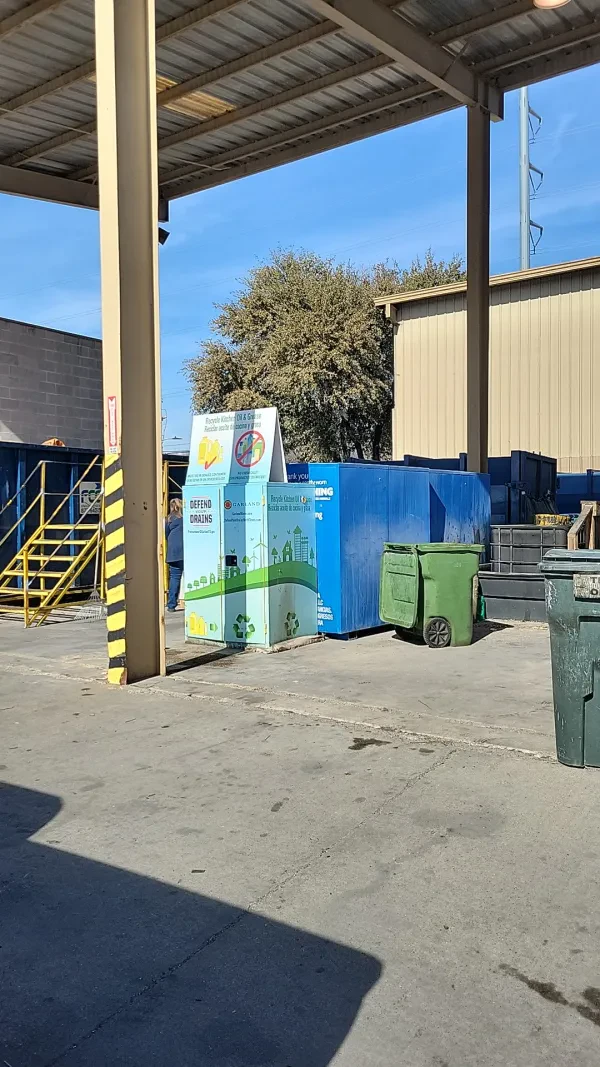City of Garland Recycling Center - photo 3