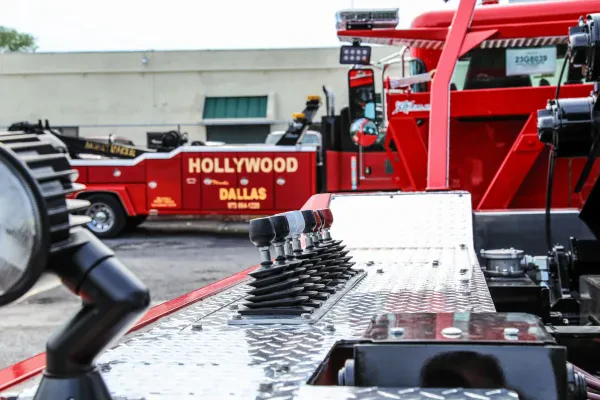 Hollywood Towing - photo 3