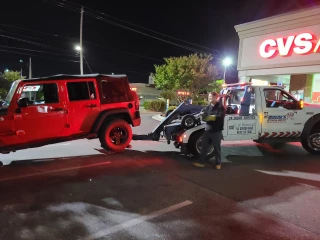 Wayne's Towing