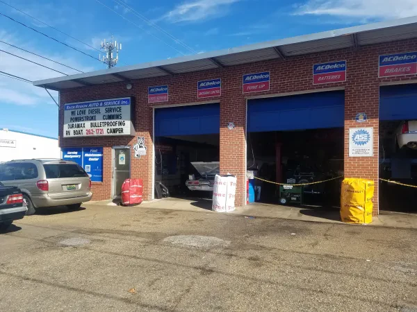 River Region Auto & Service Inc - photo 4