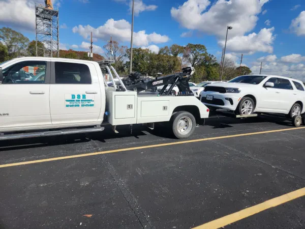 D & R Towing and Recovery LLC - photo 2