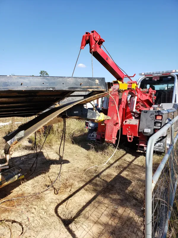 Bruce's I-10 Wrecker Services - photo 3