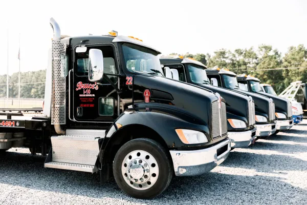 Bruce's I-10 Wrecker Services - photo 4