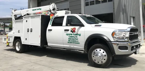 Apple Towing Co. (Laredo) - photo 2