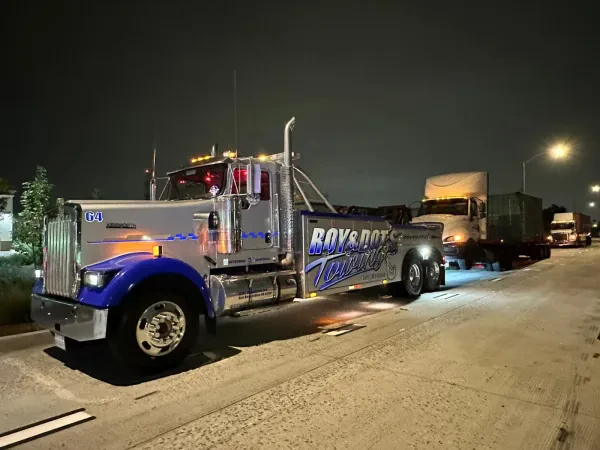 Roy & Dot's Towing - photo 2