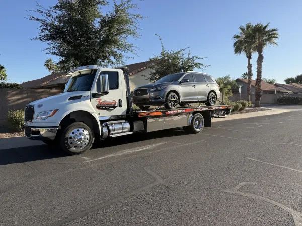 Freeway Towing - photo 2