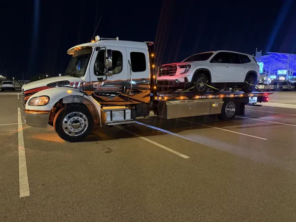 Freeway Towing - photo 3