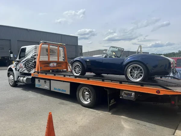 H & H Towing Inc - photo 4