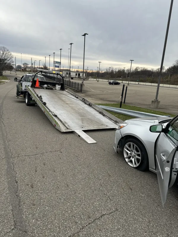 Oscars Towing - photo 2