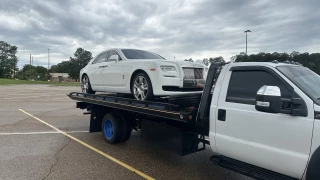 Omar Towing