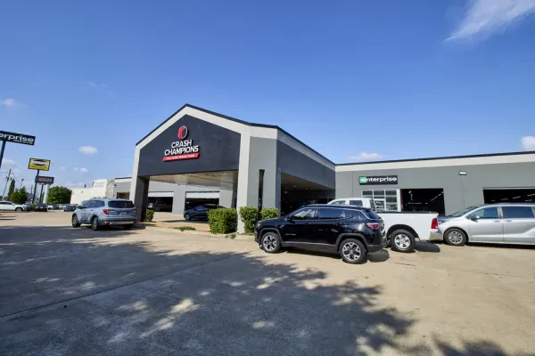 Crash Champions Collision Repair Plano - photo 4