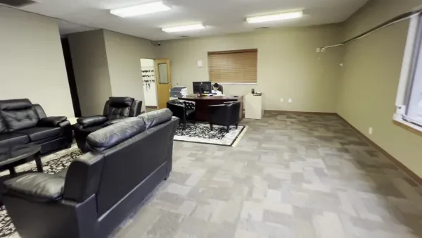 Greenwood Auto LLC - photo 2