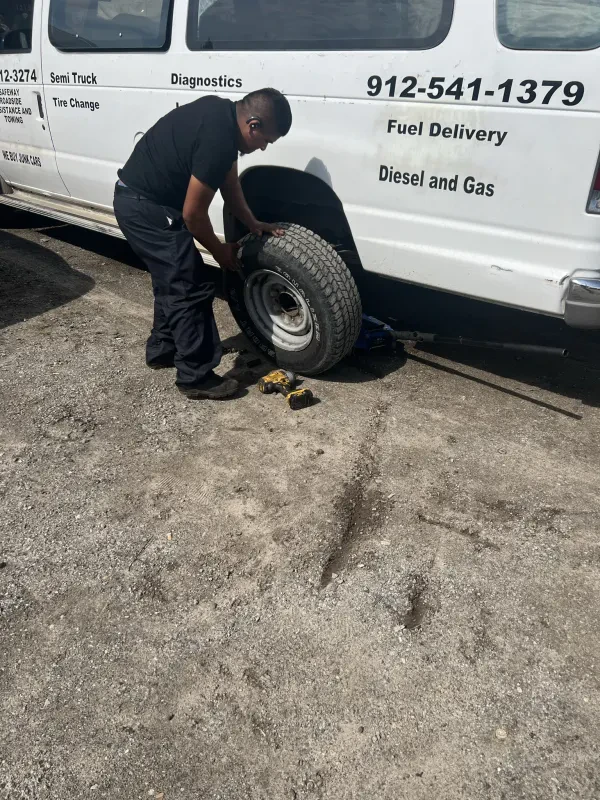 Safeway Towing & Tires - photo 3