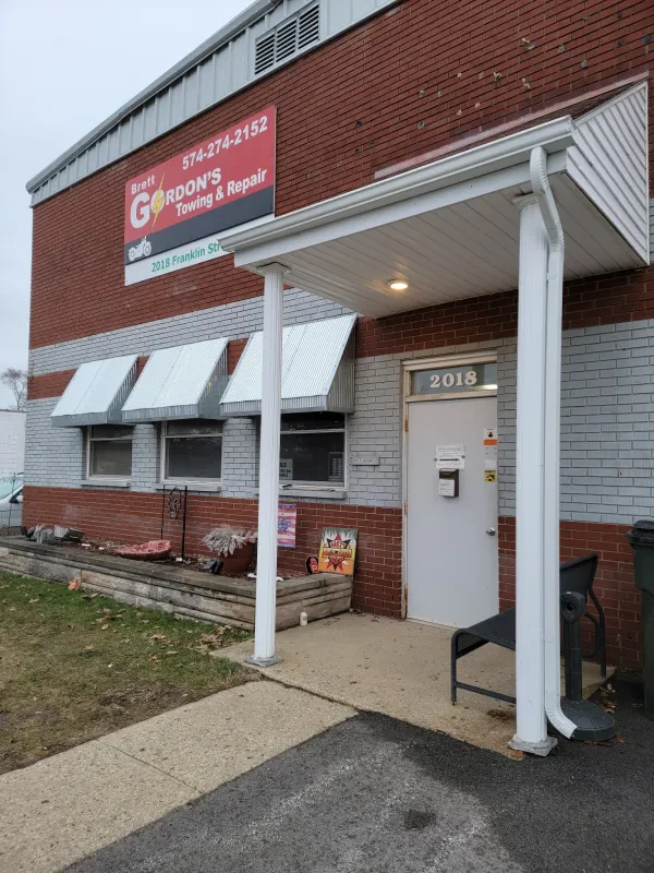 Brett Gordon's Towing and Repair - photo 3