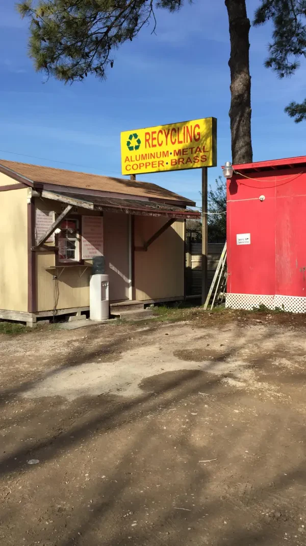 Vallejo's Scrap Metal - photo 3