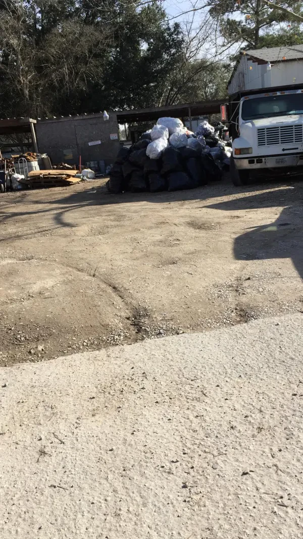 Vallejo's Scrap Metal - photo 4