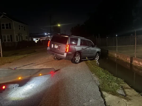 S.O.S Towing & Recovery - photo 3