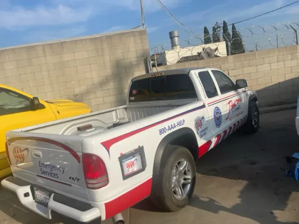 John's Towing & Transfer - photo 3