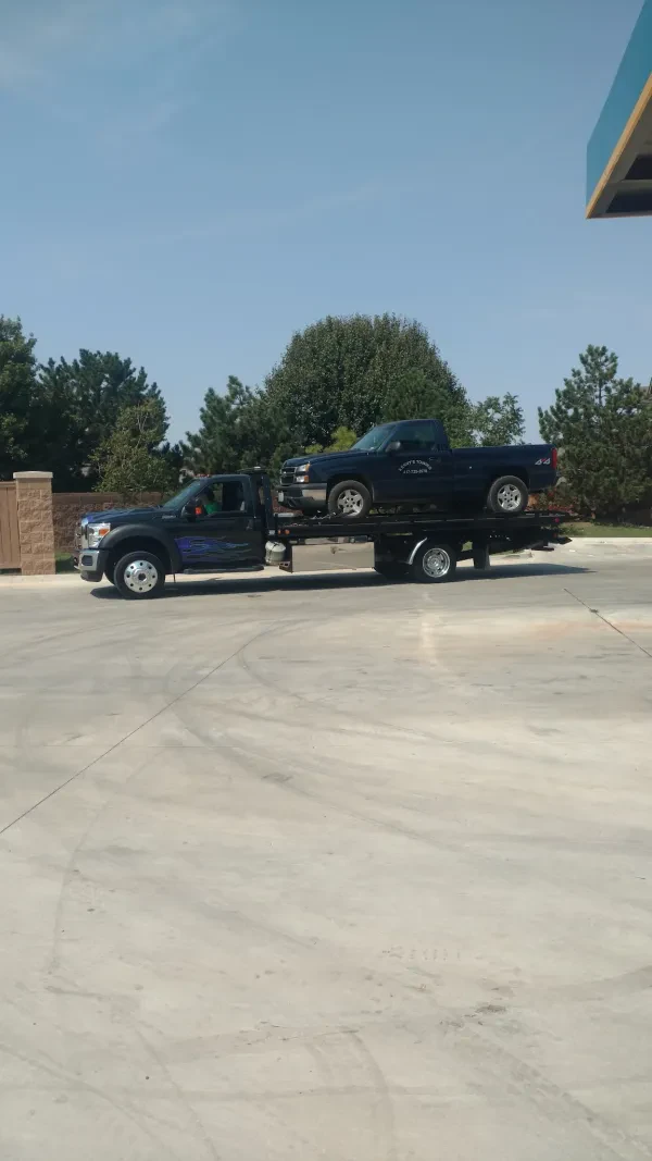 Kenny's Body Shop & Towing - photo 2