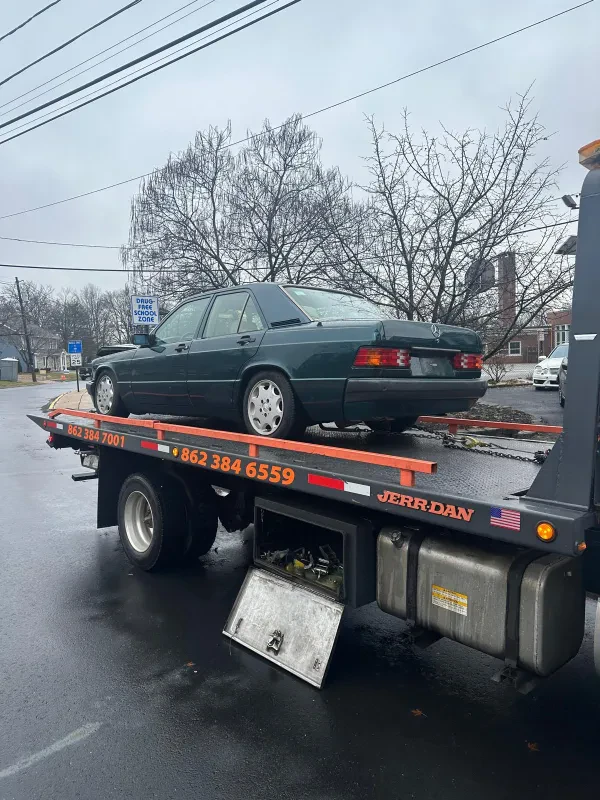 Guerrero's Towing Service - photo 3