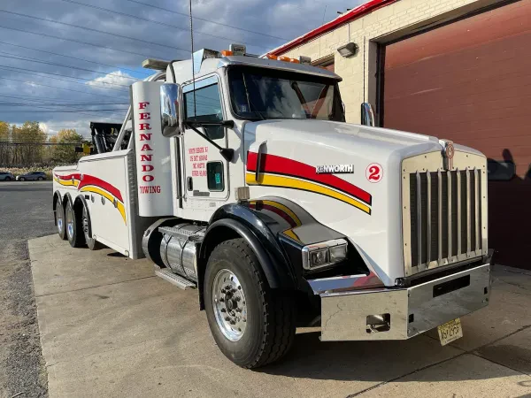Fernando Towing Inc - photo 2