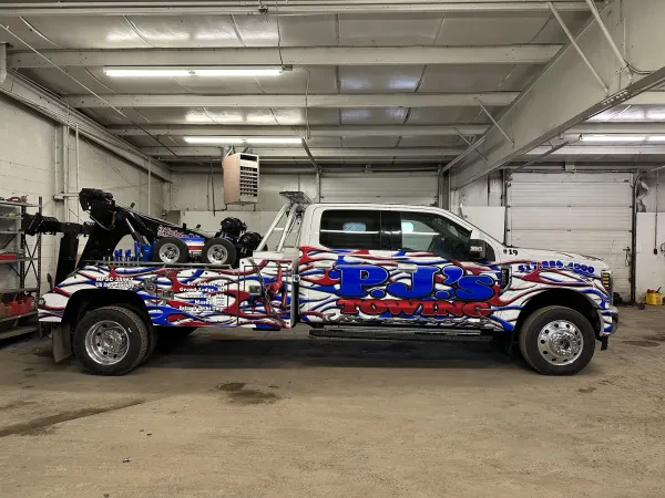 P.J.'s Towing - photo 2