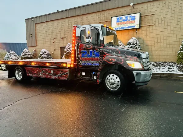P.J.'s Towing - photo 3