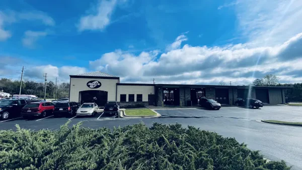Gray's Tire & Service Center - photo 2