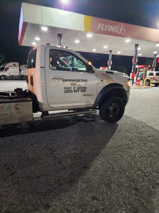 Birmingham 24 Towing Service