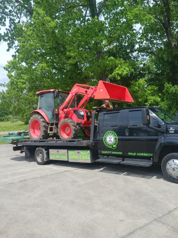 Frankie's Auto & Towing, LLC. - photo 2