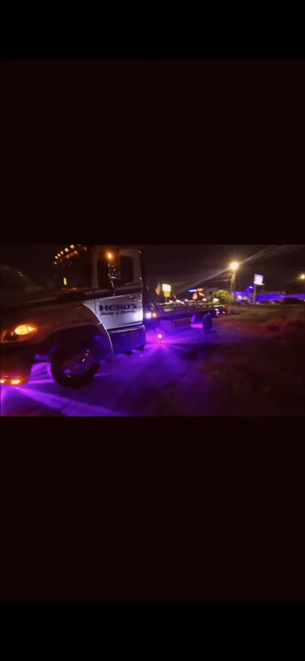 Hero's Towing - photo 3