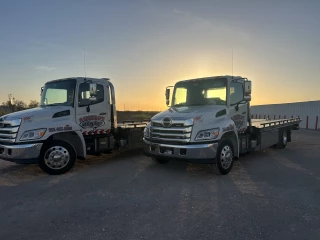 Angelo's Towing Mobile