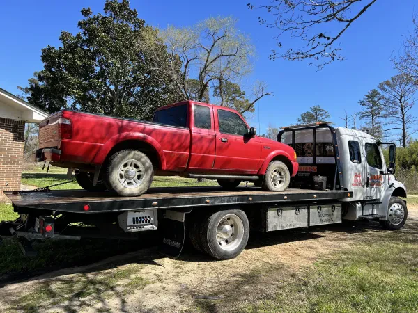 Jones Auto & Wrecker Service - photo 3