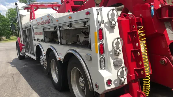JHook Towing & Recovery - photo 2