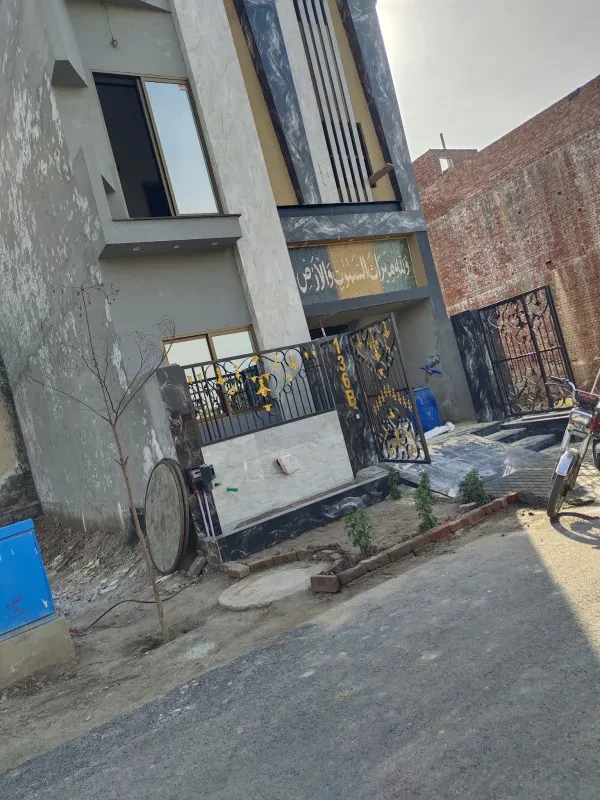 C & R Towing - photo 3