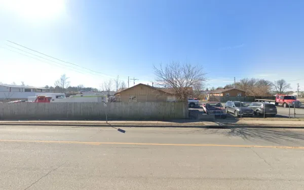 C & R Towing - photo 4