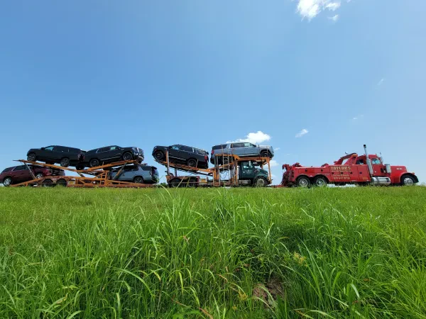 Taylor's Heavy Duty Towing & Recovery Inc. - photo 4