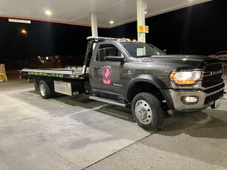 Big Mamas Towing & Recovery LLC