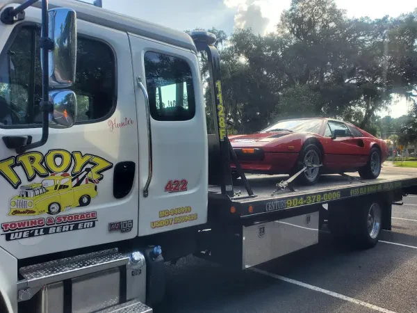 Troyz Towing & Storage - photo 4