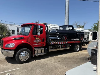 Hook "Em" Up Wrecker Services LLC