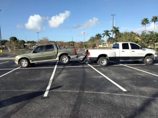 Hooked 4 Life Towing and Recovery