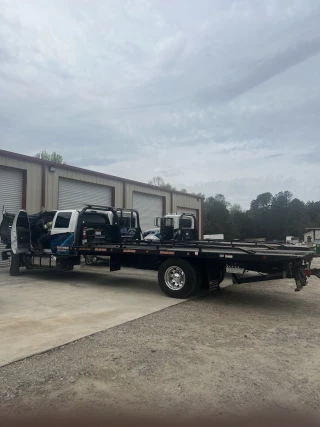 Curts Heavy Towing