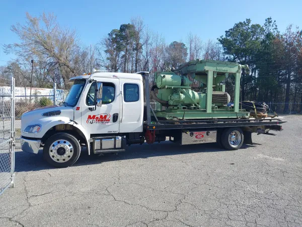 M&M Towing & Recovery - photo 2