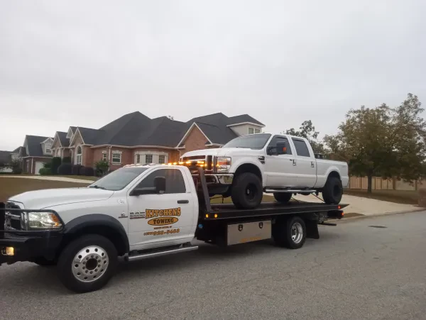 Kitchen's Automotive & Towing LLC. - photo 4