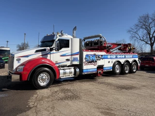 S & R Towing
