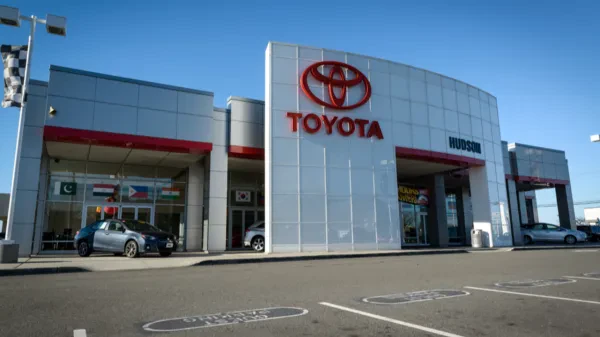 Hudson Toyota - photo 3
