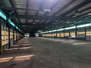 TRUCK AND TRAILER PARKING
