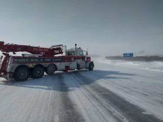 MAD J Repair & Towing