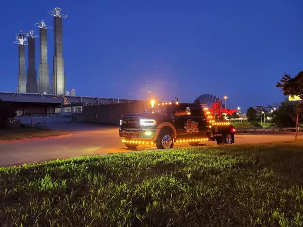 EW Tow Service - photo 2