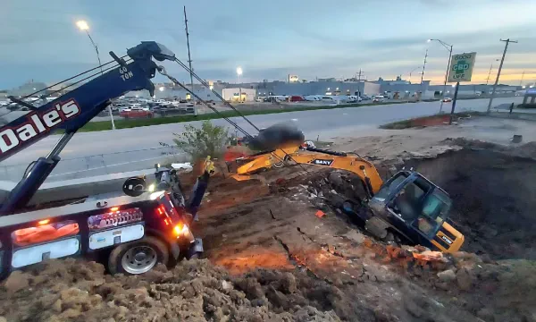 Dale's Tow Service - photo 3
